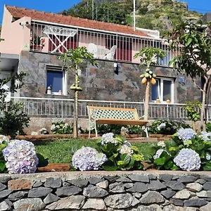 Ferienhaus Casa Da Avo, Machico (Madeira)